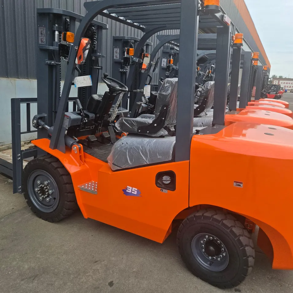 2.5t/2t 2500kg 2000kg Forklift Efficient ISO/CE Certified Multifunction Side Shift Construction LPG