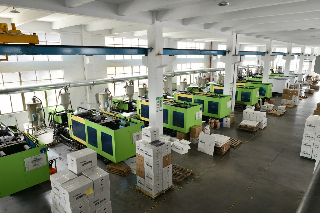 Sitzone-Factory-01
