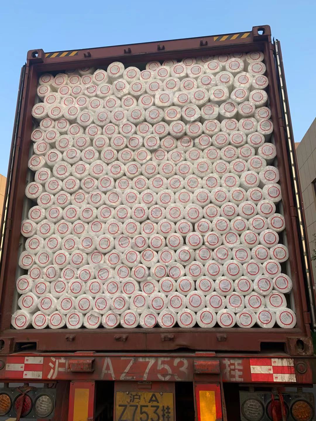 装箱照片.jpg 装箱照片.jpg