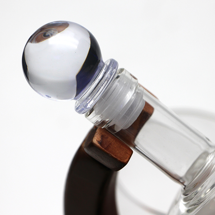 goblet wine bottle8.JPG