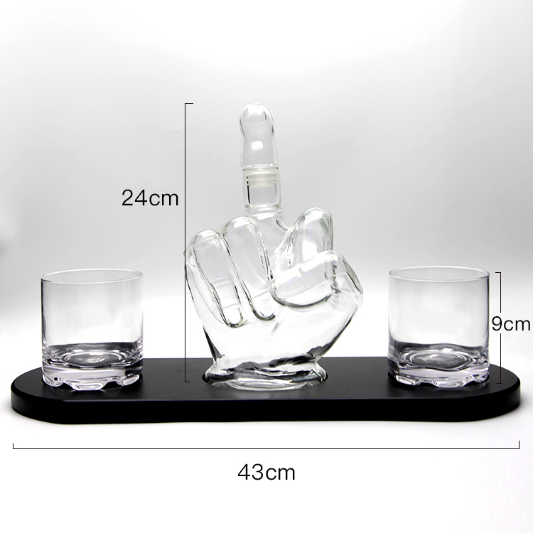 wine bottle2.jpg wine bottle2.jpg