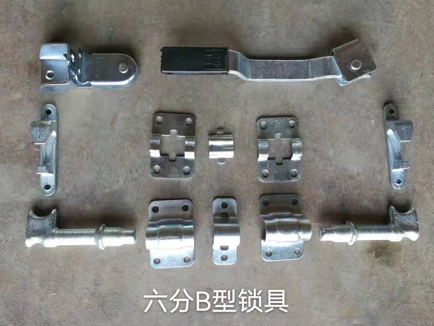 f1d5aa0d816667d6c1018297d56e5760_.jpg