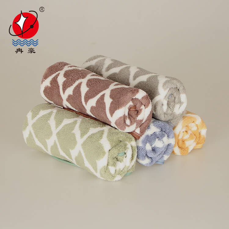 coral fleece face towel 1.jpg
