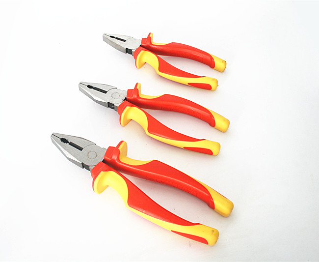 insulated combination plier