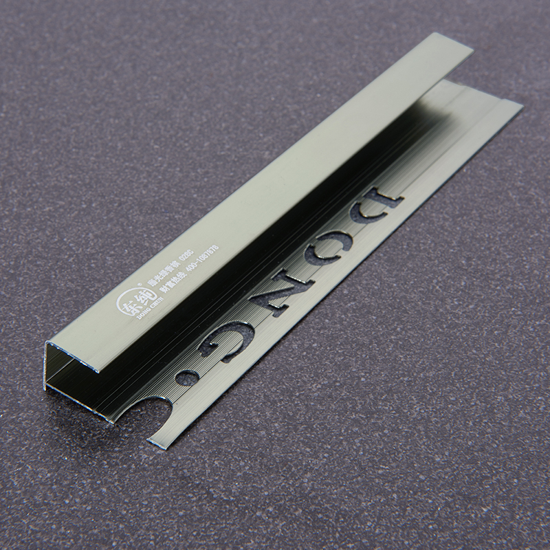 tile trim Polished Champagne 028C.jpg tile trim Polished Champagne 028C.jpg