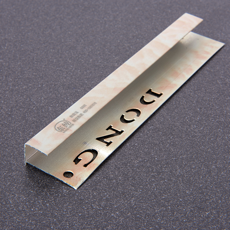 tile trim Nephrite 028c.jpg tile trim Nephrite 028c.jpg