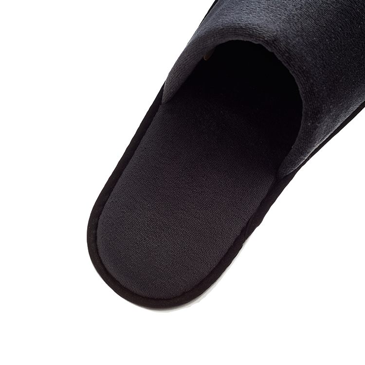black hotel slipper 7.jpg black hotel slipper 7.jpg
